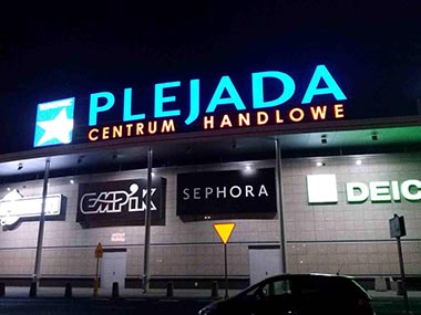 Plejada centrum handlowe